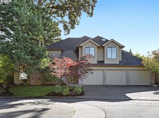 818 NW David Ct, Beaverton, OR 97006