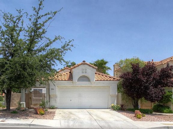 2nd image of 9216 Kentucky Oaks Dr