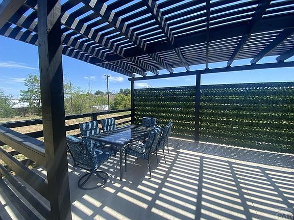 4th image of 722 W Jefferson St #1-6