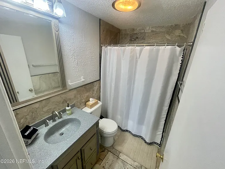 2 Cove Rd — Photo 31