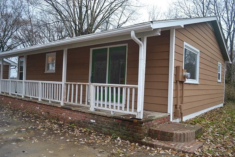 1st image of 117 Deems Dr