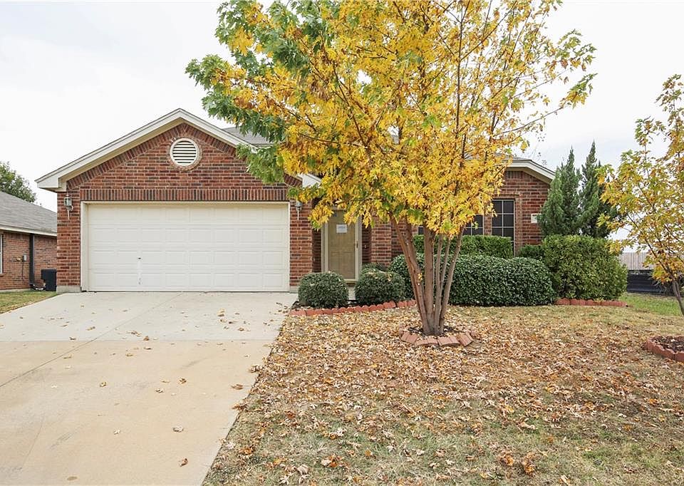 1st image of 621 Mooney Dr