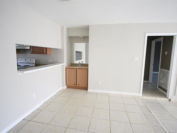 3rd image of 12803 Dairy Brook Dr