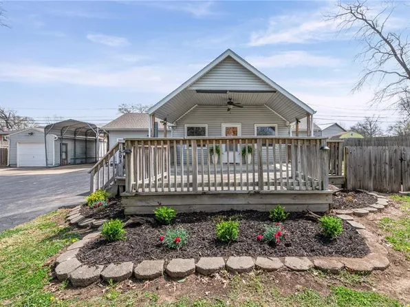 1503 N 82nd St, Kansas City, KS 66112