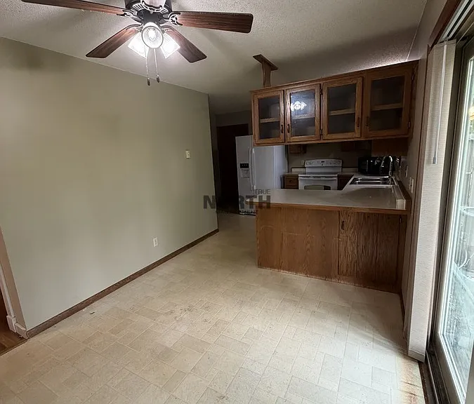 1210 Bridgeport Ln NW — Photo 63