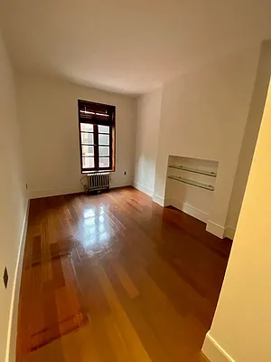 Rented by Sumitomo Real Estate Sales | media 19