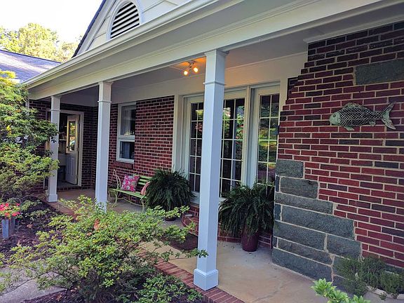 2nd image of 1594 Timberlake Dr