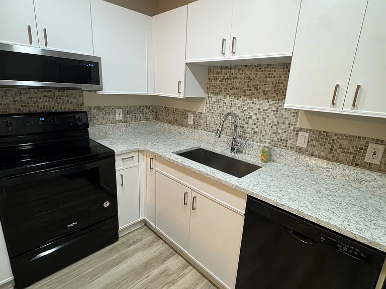 1860 Long Iron Dr #1021 — Photo 4
