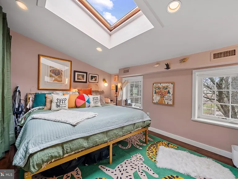 9 Bristow Pl — Photo 4