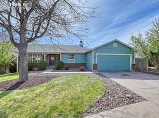 415 Red Mountain Ct, Colorado Springs, CO 80919