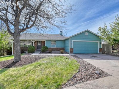415 Red Mountain Ct, Colorado Springs, CO, 80919