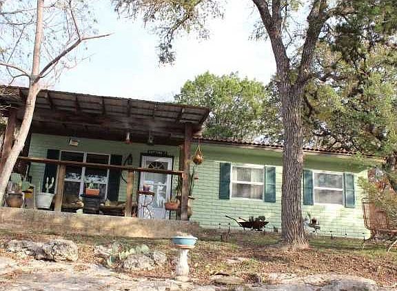 2nd image of 108 Woodcreek Dr