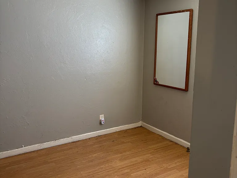 1375 S Broadway St #4 — Photo 6