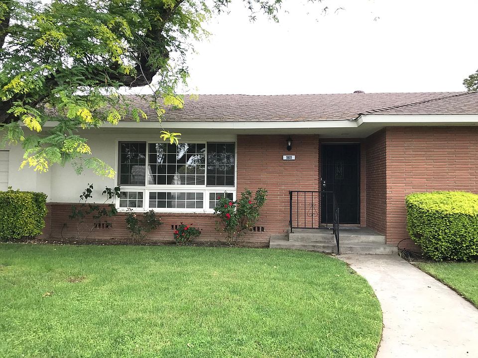 2nd image of 1801 W Park Dr