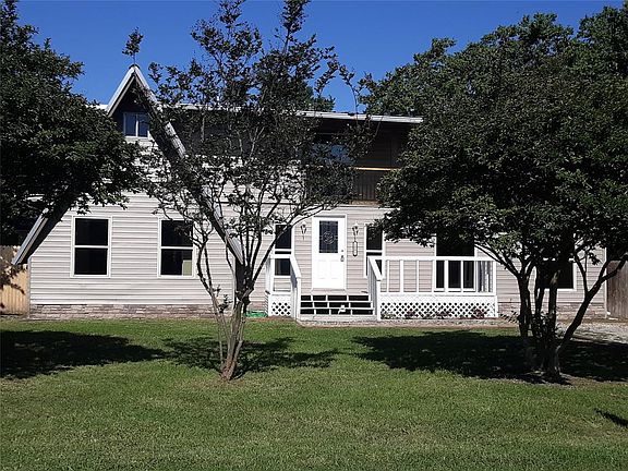 2nd image of 1001 S Crestway Dr