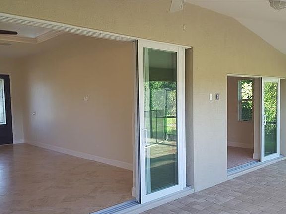 5th image of 24 Pinehurst Ct
