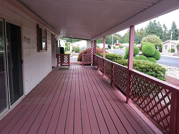 3rd image of 3700 14th Ave SE Unit 61