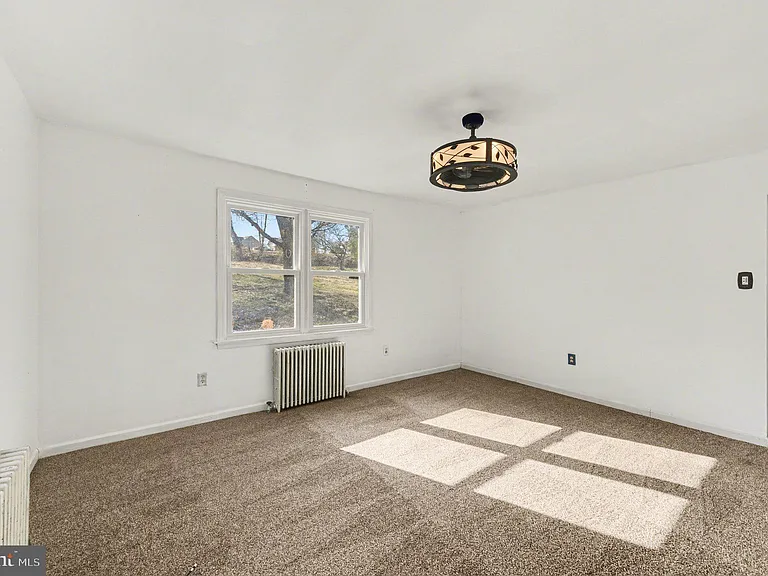 939 Gravel Pike — Photo 10