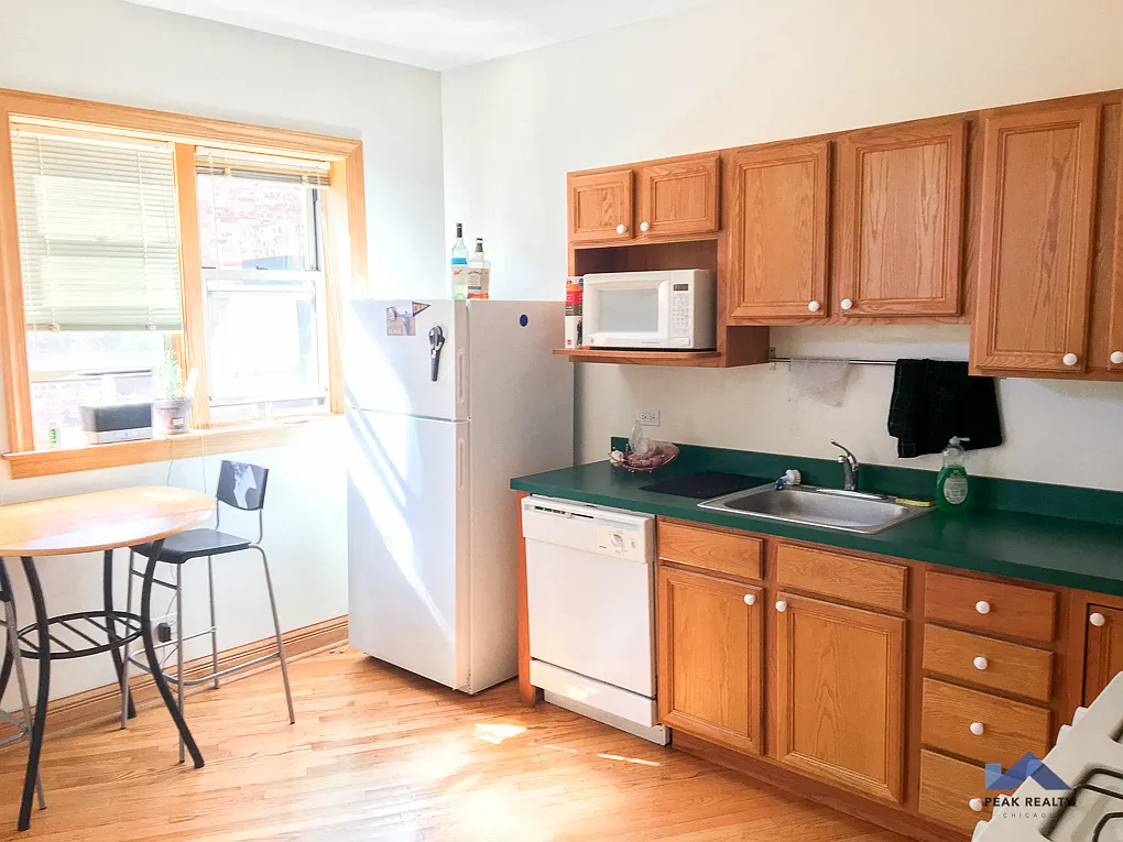 5037-39 S. Dorchester Ave. — Photo 3