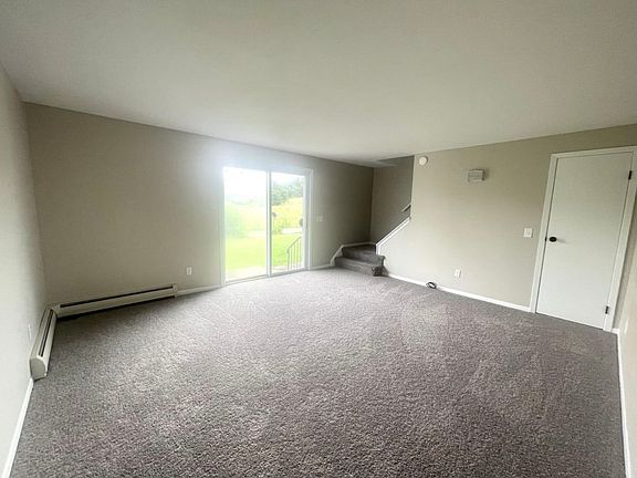 3rd image of 1174 Starr Rd #11