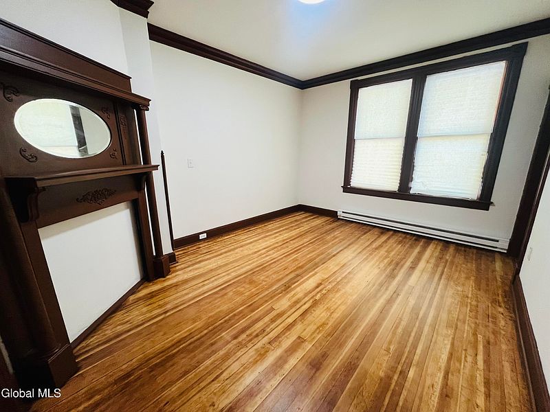 3rd image of 391 Orange Street