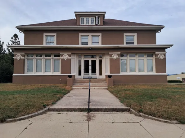 300 2nd Ave NW APT 3, Austin, MN 55912