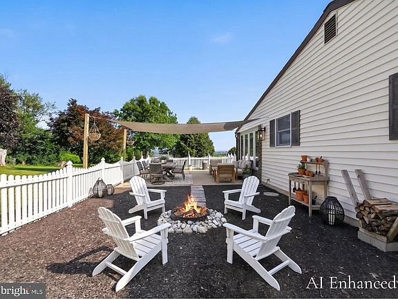 5th image of 336 Focht Ln