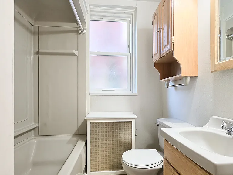 1432 Tolma Ave — Photo 7