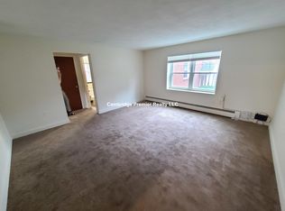 21 Grove St #1G, Arlington, MA 02476