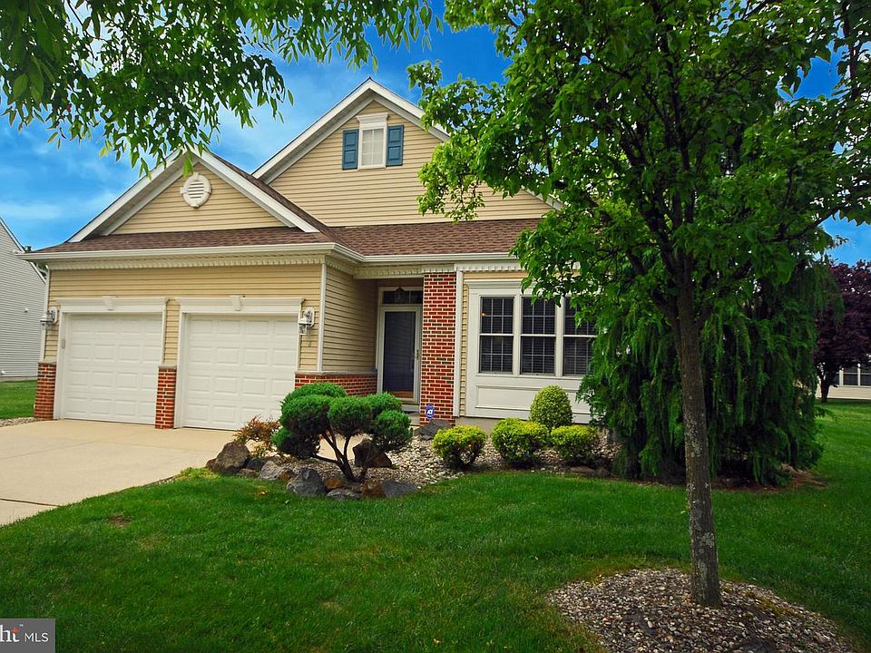1st image of 6 Ridgway Dr