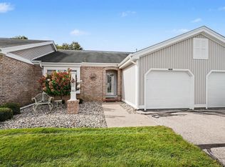 4838 Appletree Ln, Bay City, MI 48706