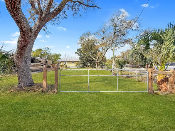 191 Sailfish St, Port Saint Joe, FL 32456