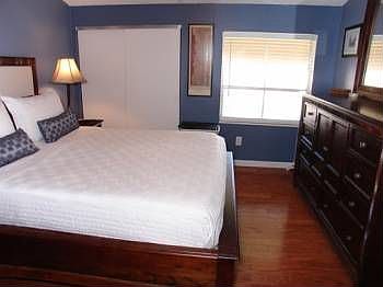 4th image of 4518 La Carment Ct