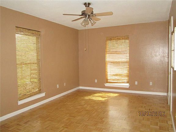 4th image of 2824 Dennis Cir