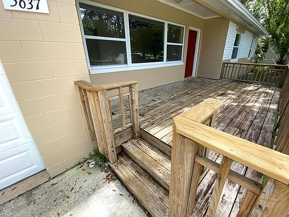 2nd image of 5637 Moret Dr E