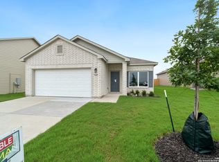 3545 Sky Pl, Seguin, TX 78155