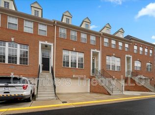 47765 Scotsborough Sq, Sterling, VA 20165