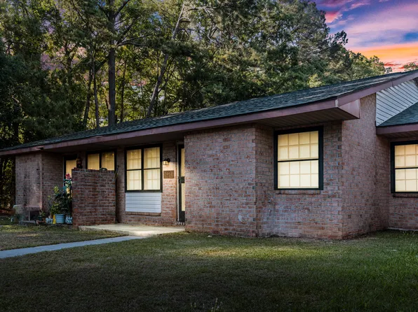 7914 Dutch Ct, North Charleston, SC 29420