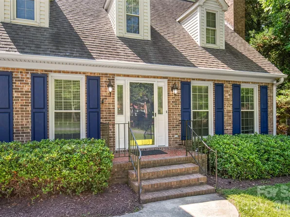 3216 Hitching Post Ln, Rock Hill, SC 29732