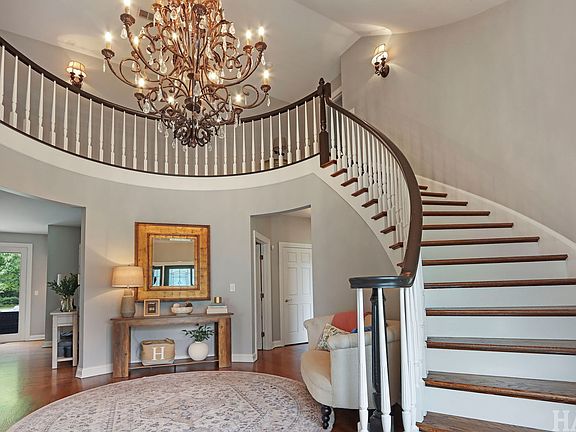 5th image of 26694 N Longmeadow Cir