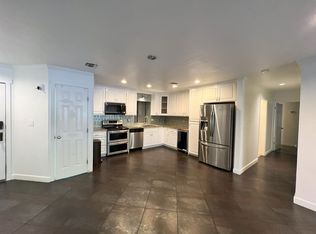 200 P St APT D12, Sacramento, CA 95814