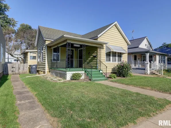 504 N 4th St, Clinton, IA 52732