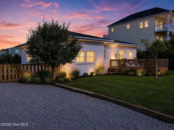 6910 12th Avenue, North Topsail Beach, NC 28460