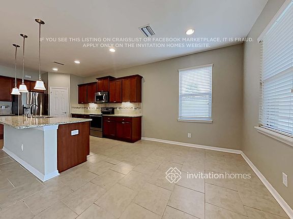 5th image of 2235 Landside Dr