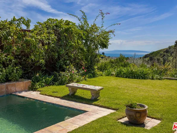 1336 Bienveneda Ave, Pacific Palisades, CA 90272