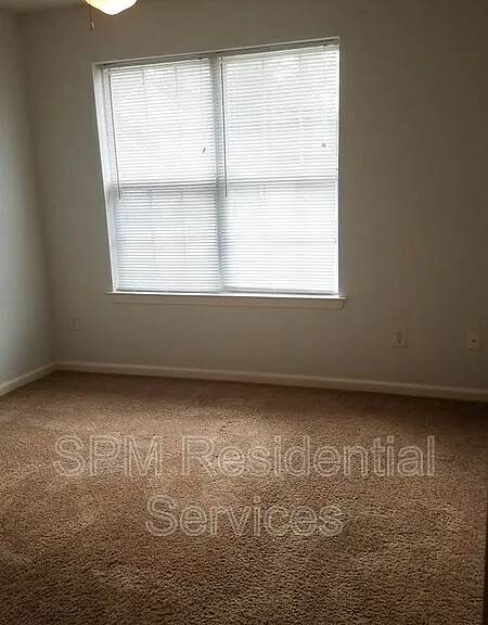 324 Saint Rosea Rd — Photo 8