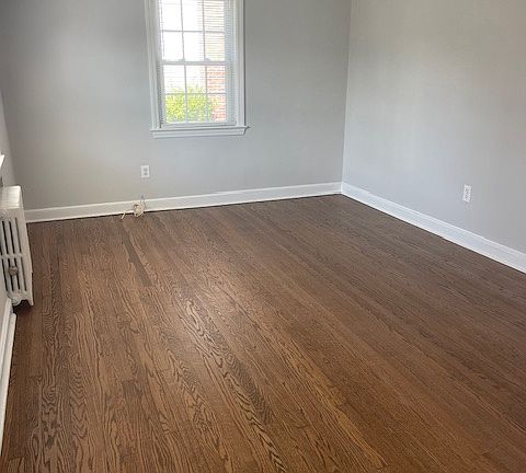 3rd image of 106 McLaren St #106