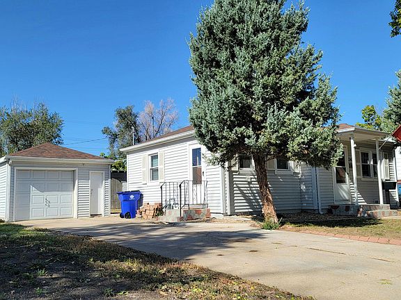 5th image of 2439 10th Avenue Ct