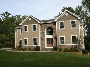 614 Abbe Ct, River Vale, NJ 07675