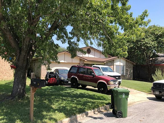 3rd image of 7117 Sweetbriar Ct